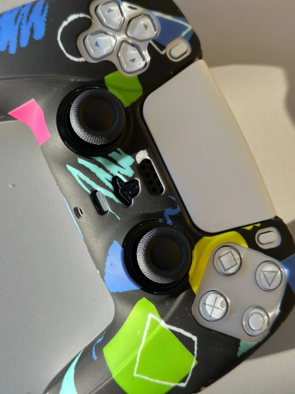 PS5 DualSense Kol Silikon Kılıf – Darbe Koruması ve Şık Tasarım - CLK9032