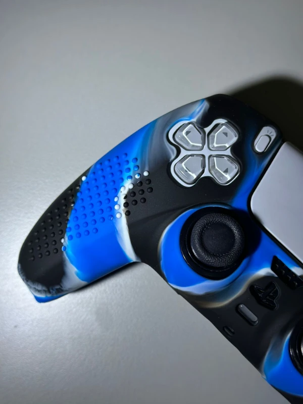 PS5 DualSense Kol Silikon Kılıf – Darbe Koruması ve Şık Tasarım - CLK9134