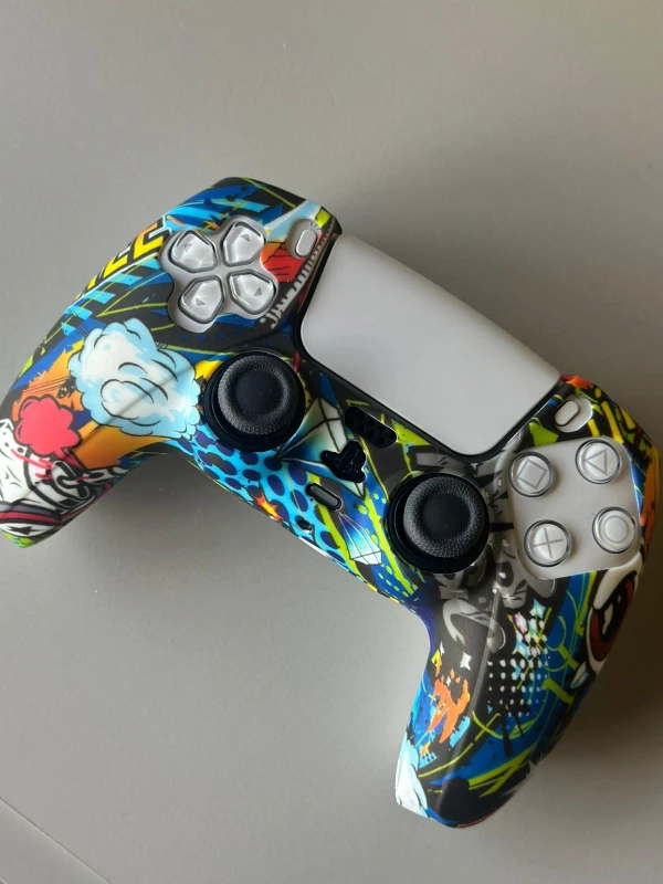 PS5 DualSense Kol Silikon Kılıf – Darbe Koruması ve Şık Tasarım - CLK9094