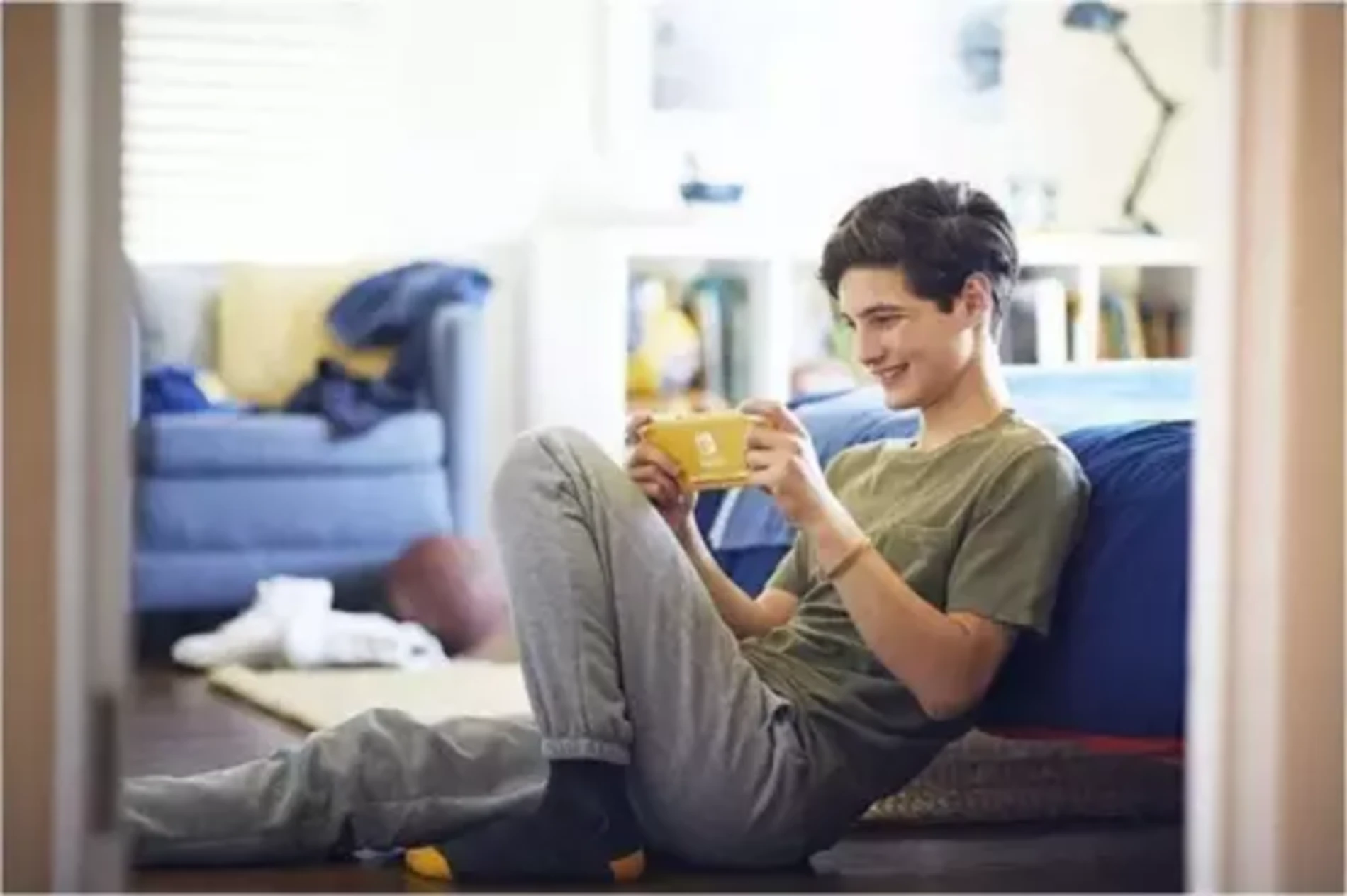 Nintendo Switch Lite - Konsol Sarı
