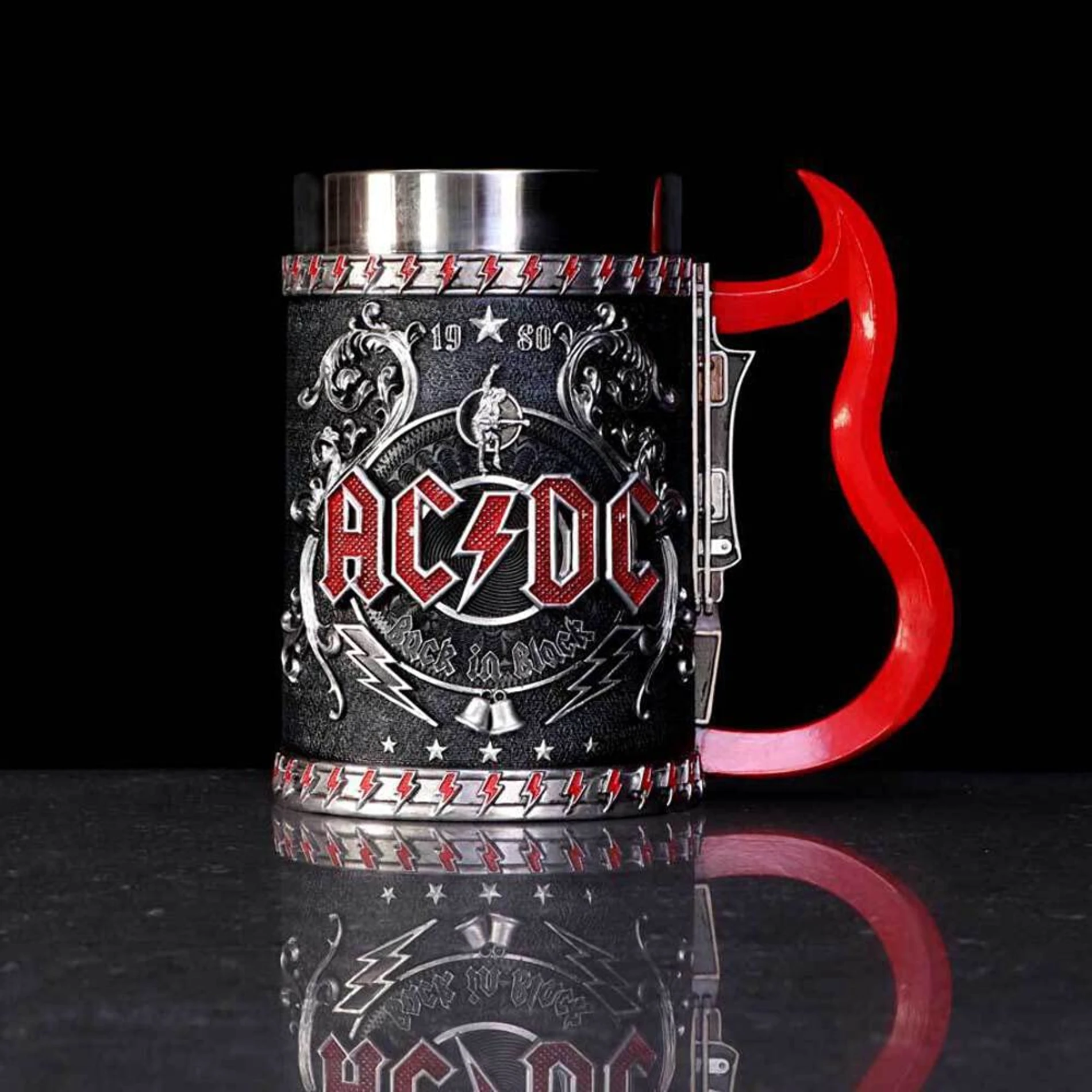 AC/DC Detaylı Çelik Kupa CL-2022 | Rock Tarzı Lisanslı Koleksiyon Kupa